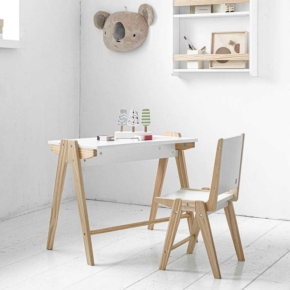 Childrens table and chair set «Cerise» | natural wood & white