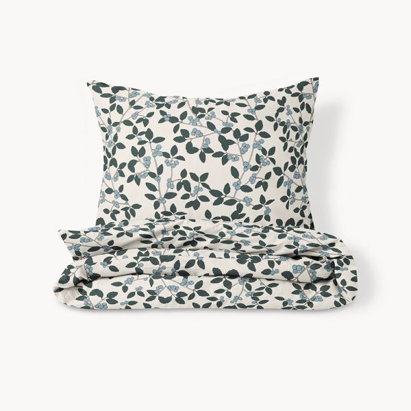 Blueberry duvet cover 120x150 cm made of cotton in beige and green from Petite Amélie 