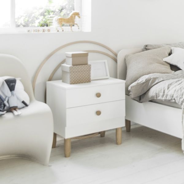 childrens_bedside_table_with_storage_white_wood_petite_amelie