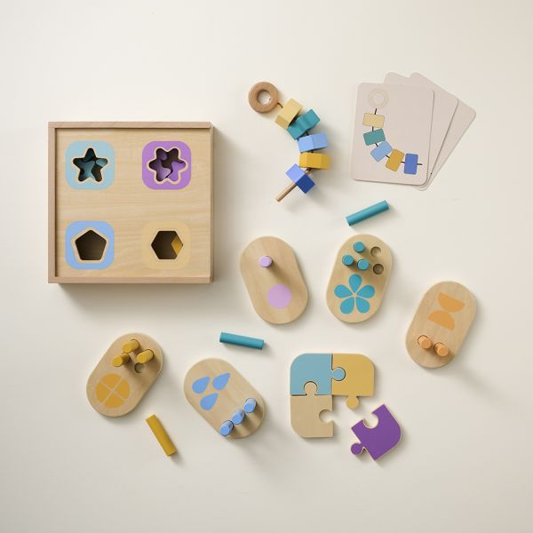 Imaginative play toys for babies aged 19 to 21 months from Petite Amélie