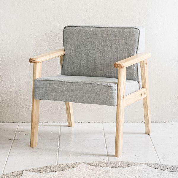 toddler-armchair-dusty-blue-wood-petite-amelie