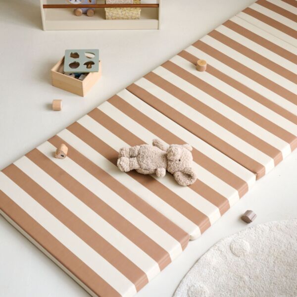 Baby play mat | 200 cm long and foldable | Beige and caramel