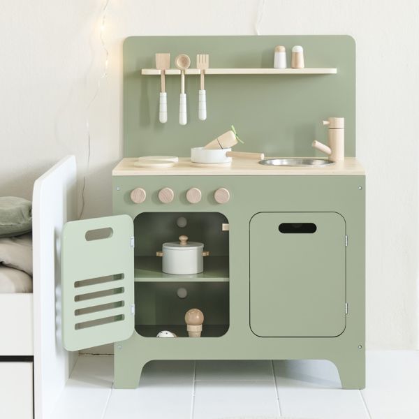 wooden toy kitchen green Petite Amélie