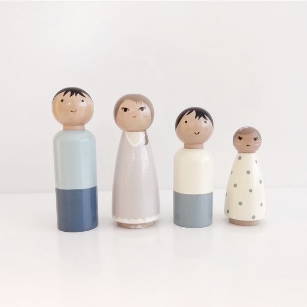 Wooden dolls Ma petite famille parisienne