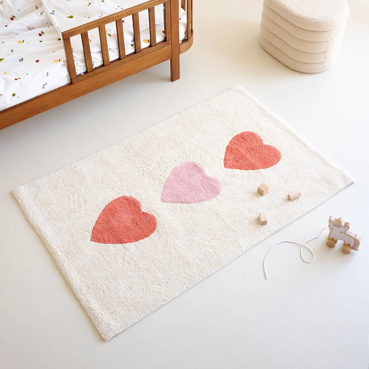 Washable rug with hearts from 100% cotton ✔️ Petite Amélie